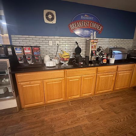 Baymont Inn & Suites Richmond Exteriér fotografie