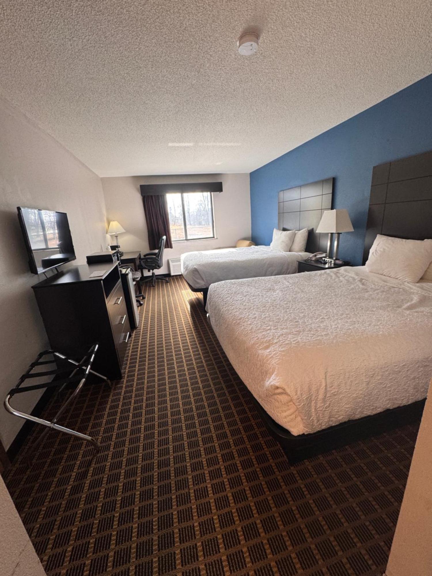 Baymont Inn & Suites Richmond Exteriér fotografie
