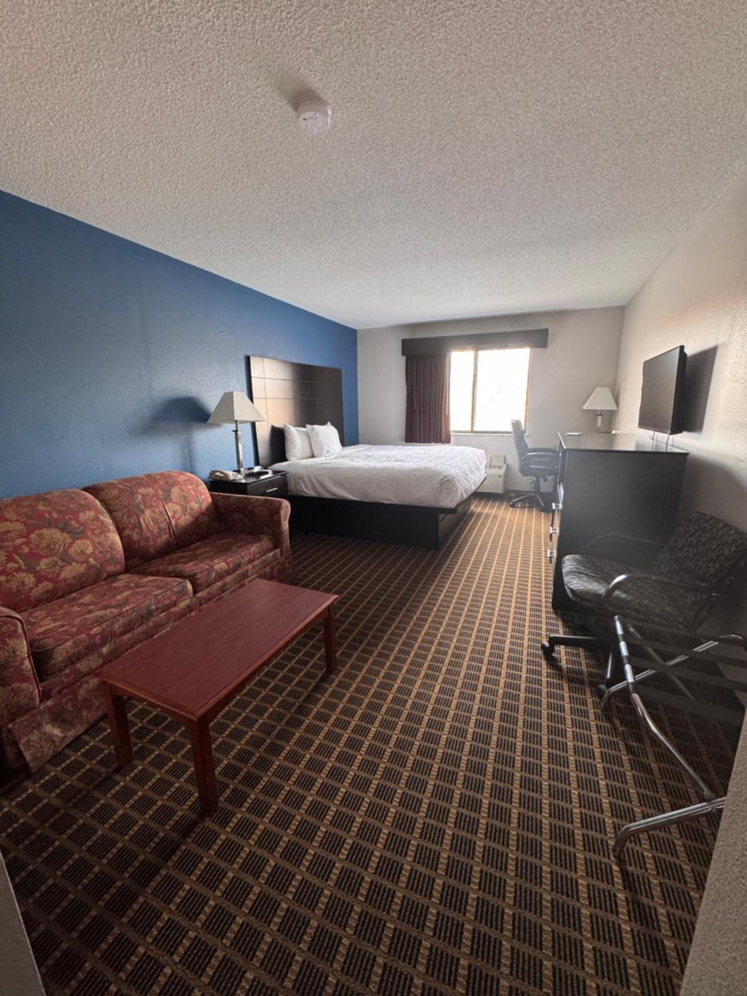 Baymont Inn & Suites Richmond Exteriér fotografie
