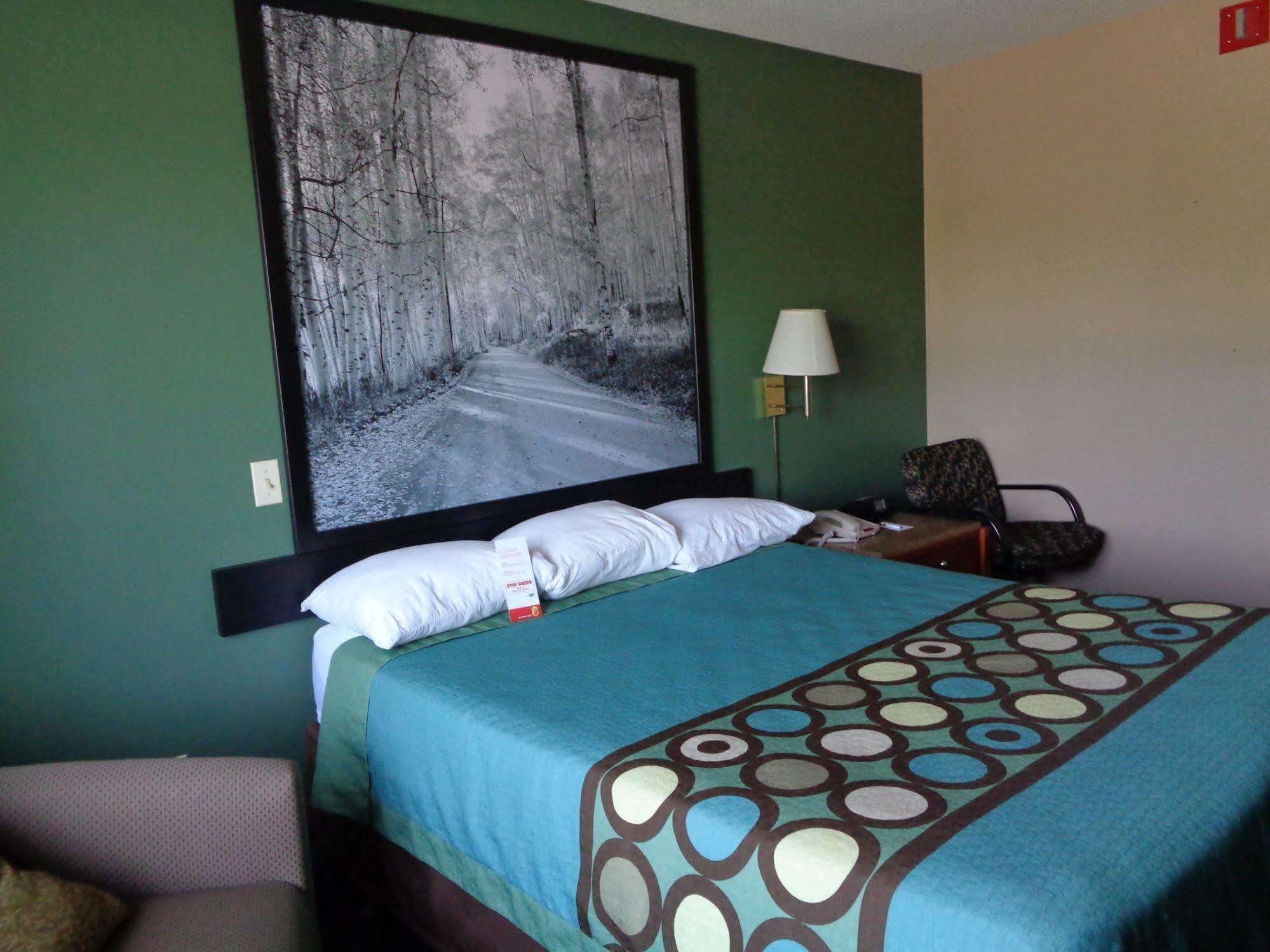 Baymont Inn & Suites Richmond Exteriér fotografie